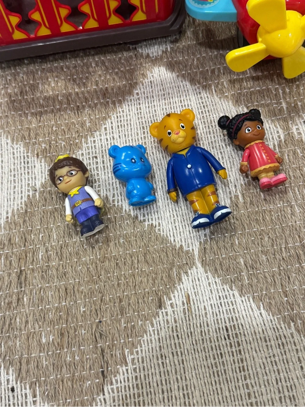 Daniel Tiger’s Neighborhood Toy bundle trolley figurines airplane playset